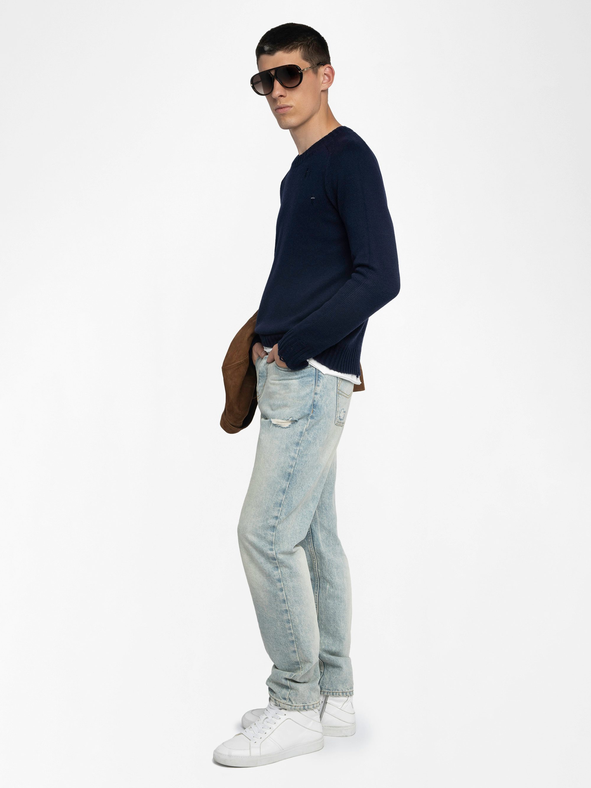 Jordan Jumper - Round neck jumper with distressed effect.